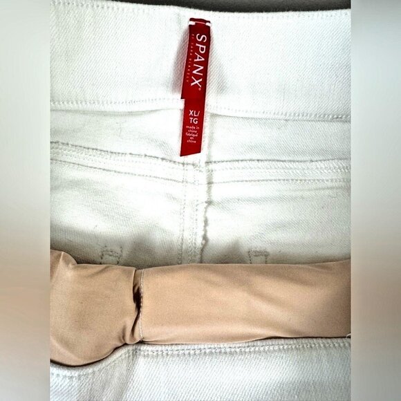 SPANX Shapewear Womens XLarge High‑Waisted White Raw‑Hem Denim Jeggings Slimming - Picture 5 of 8